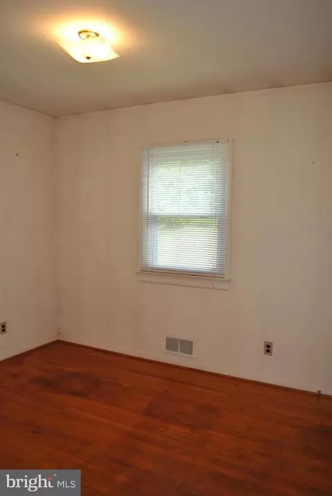 4902 Dumfries, Catlett, VA 20119 photo 14