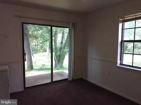 4522 Appledale Ct, Marshall, VA 20115 photo 11