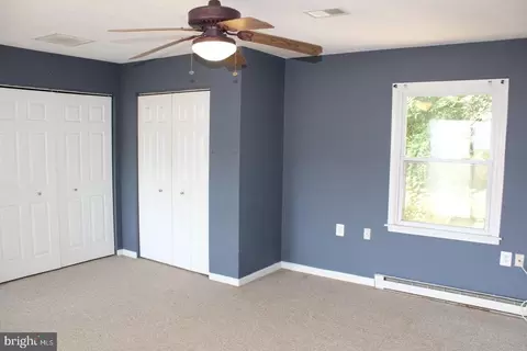 6041 Pilgrims Rest Rd, Broad Run, VA 20137 photo 7