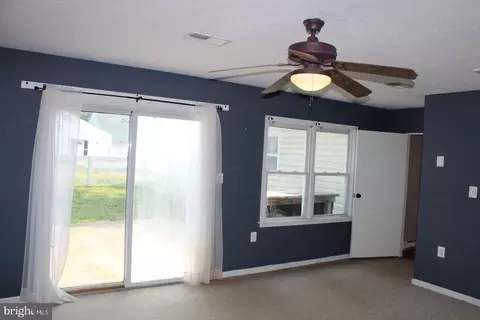 6041 Pilgrims Rest Rd, Broad Run, VA 20137 photo 6