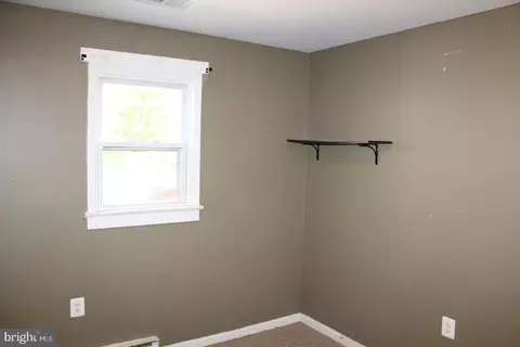 6041 Pilgrims Rest Rd, Broad Run, VA 20137 photo 12
