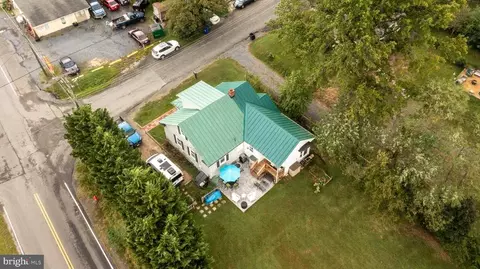 8561 Anderson Ave, Marshall, VA 20115 photo 6