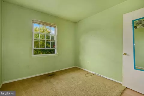 8618 Ashby Ct, Marshall, VA 20115 photo 17