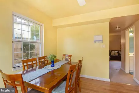 8618 Ashby Ct, Marshall, VA 20115 photo 10