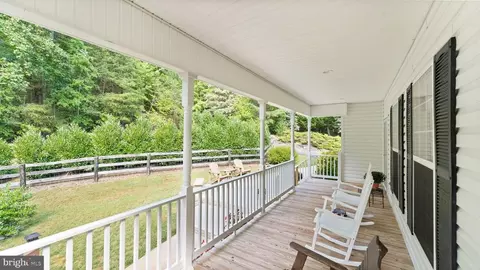 4563 Quail Run Dr, Marshall, VA 20115 photo 4