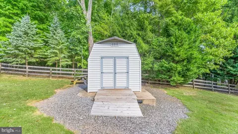 4563 Quail Run Dr, Marshall, VA 20115 photo 44