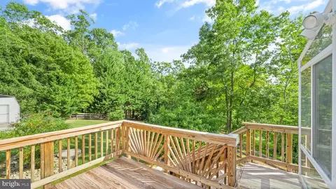 4563 Quail Run Dr, Marshall, VA 20115 photo 15