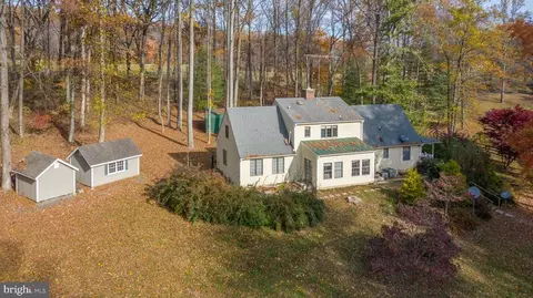 10149 Ramey Rd, Marshall, VA 20115 photo 2