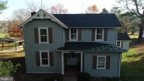 5420 Sumerduck Rd, Sumerduck, VA 22742 photo 1