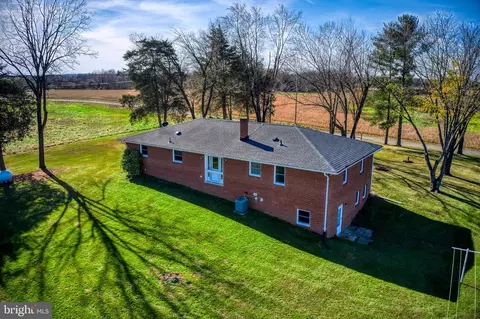 9753 Boteler Rd, Midland, VA 22728 photo 15