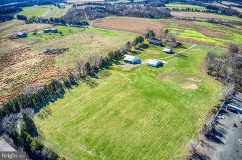 9753 Boteler Rd, Midland, VA 22728 photo 9