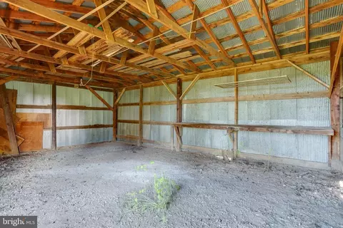 9753 Boteler Rd, Midland, VA 22728 photo 31