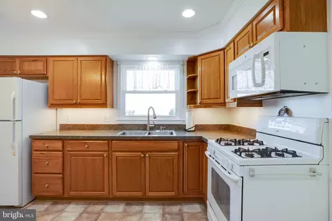 9753 Boteler Rd, Midland, VA 22728 photo 33