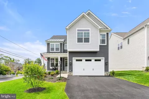 46 Washington St, Warrenton, VA 20186