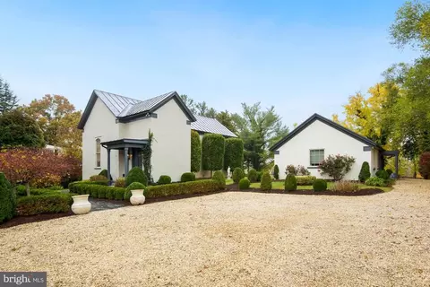 9160 John S Mosby, Upperville, VA 20184