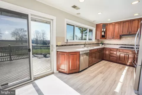 6239 Beverleys Mill Rd, Broad Run, VA 20137 photo 18