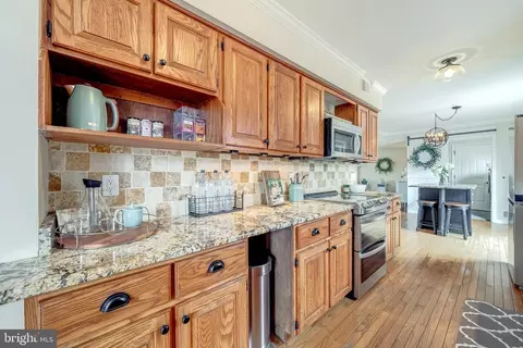 7945 Citation Dr, Marshall, VA 20115 photo 25