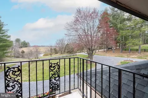 7945 Citation Dr, Marshall, VA 20115 photo 43