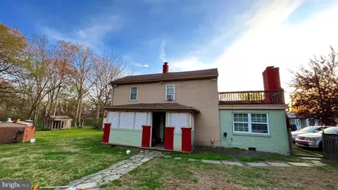 12304 Davis Rd, Remington, VA 22734