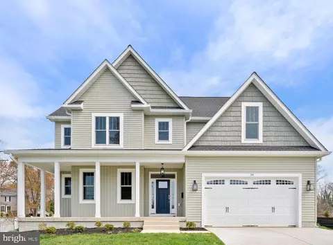 59 Washington St, Warrenton, VA 20186