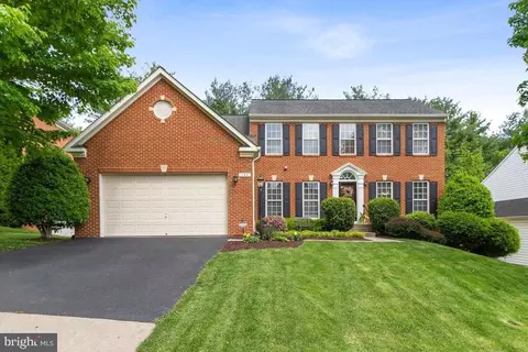 196 Preston Dr, Warrenton, VA 20186