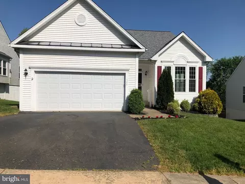 529 Estate Ave, Warrenton, VA 20186