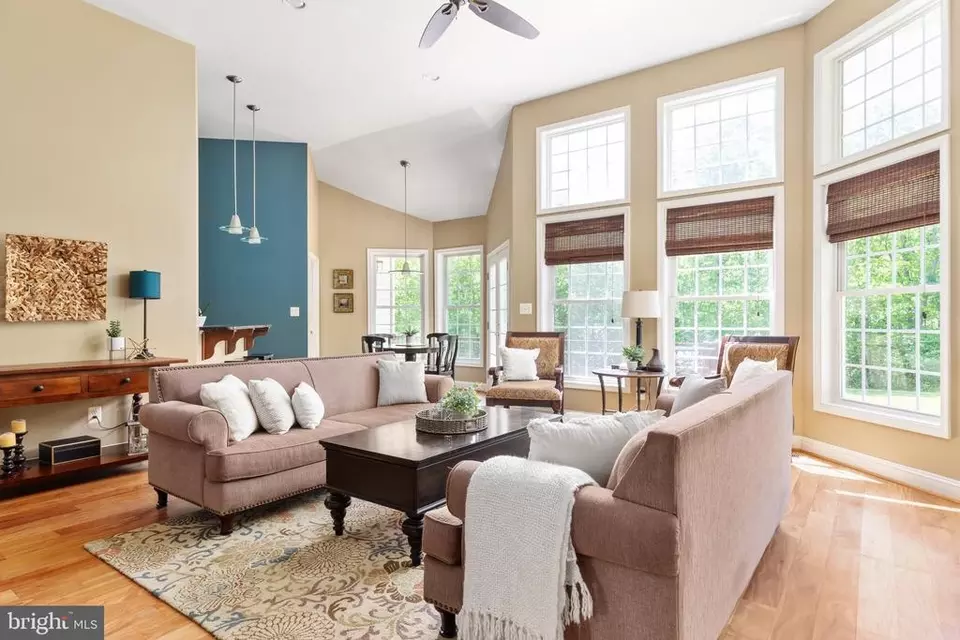  7544 Leeds Manor Rd, Marshall, VA 20115 photo 5