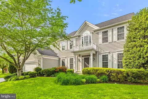 6410 Abingdon Pl, Warrenton, VA 20187