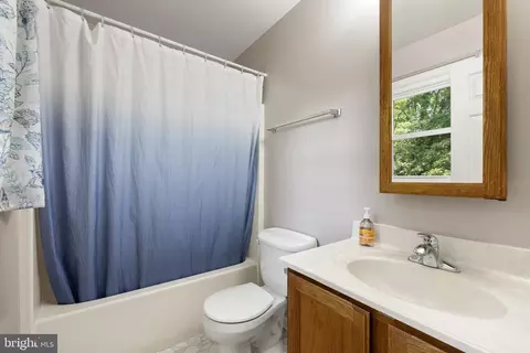 60 Fishback Ct, Warrenton, VA 20186 photo 11