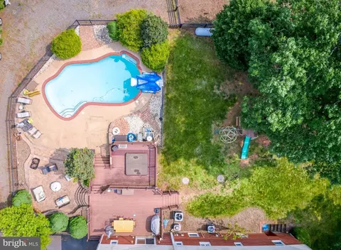 3882 Dumfries Rd, Catlett, VA 20119 photo 45