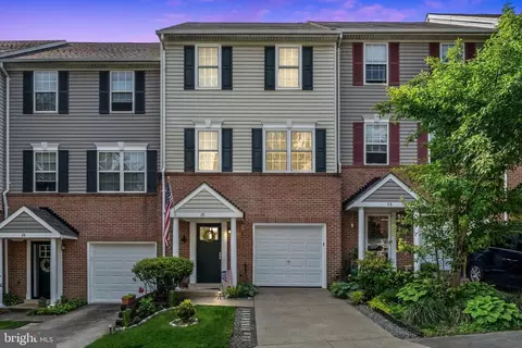 26 Sire Way, Warrenton, VA 20186