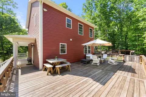 10677 Bears Den Rd, Marshall, VA 20115 photo 36