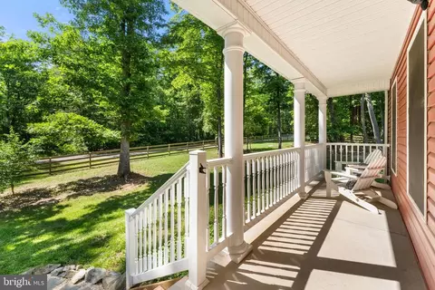 10677 Bears Den Rd, Marshall, VA 20115 photo 10