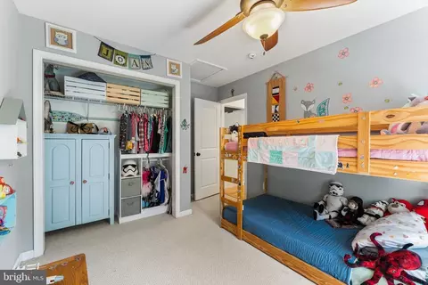 10677 Bears Den Rd, Marshall, VA 20115 photo 35