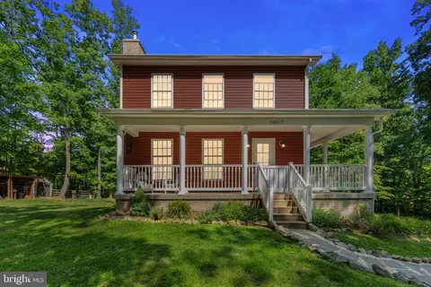 10677 Bears Den Rd, Marshall, VA 20115 photo 44