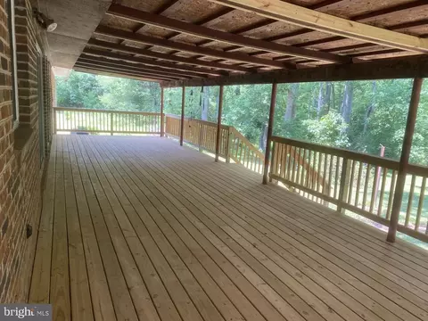 4596 Sumerduck Rd, Sumerduck, VA 22742 photo 11