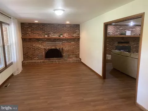 4596 Sumerduck Rd, Sumerduck, VA 22742 photo 17