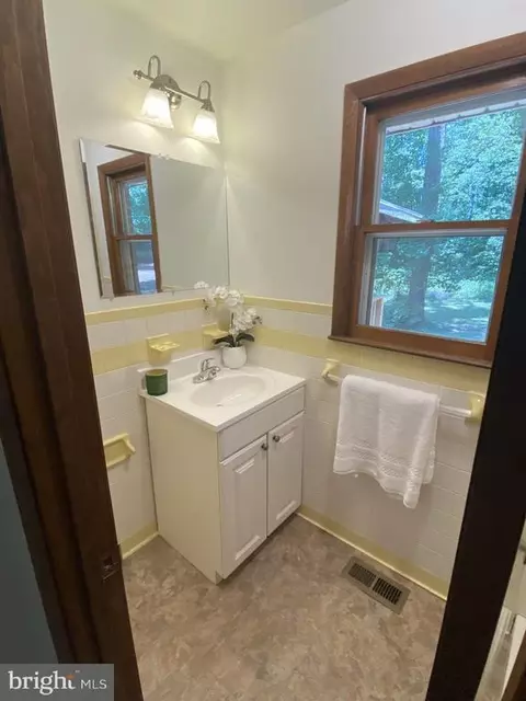 4596 Sumerduck Rd, Sumerduck, VA 22742 photo 33