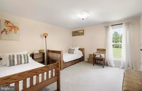 7757 Citation Dr, Marshall, VA 20115 photo 25