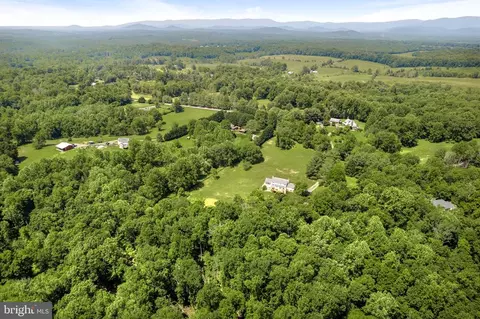 7757 Citation Dr, Marshall, VA 20115 photo 41