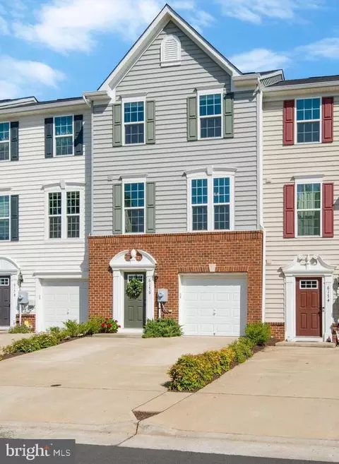 6176 Willow Pl, Bealeton, VA 22712
