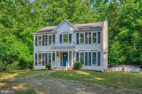 3490 Deep Run Ln, Goldvein, VA 22720