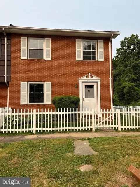 8617 Colston Ct, Marshall, VA 20115