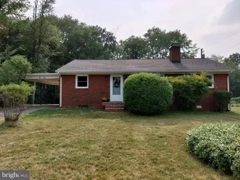 10746 James Madison, Warrenton, VA 20186