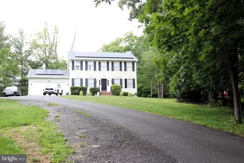 6115 Pilgrims Rest Rd, Broad Run, VA 20137 photo 13