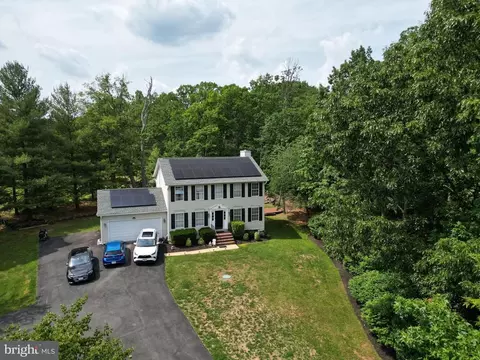 6115 Pilgrims Rest Rd, Broad Run, VA 20137 photo 3