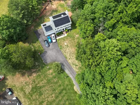 6115 Pilgrims Rest Rd, Broad Run, VA 20137 photo 7