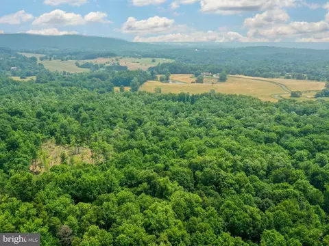 6041 Varzara Rd, Marshall, VA photo 11