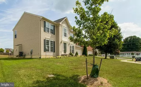 12219 Riverton Ct, Remington, VA 22734