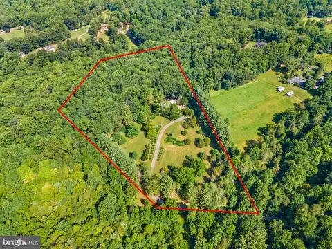 11590 Bear Cub Ct, Marshall, VA 20115 photo 41